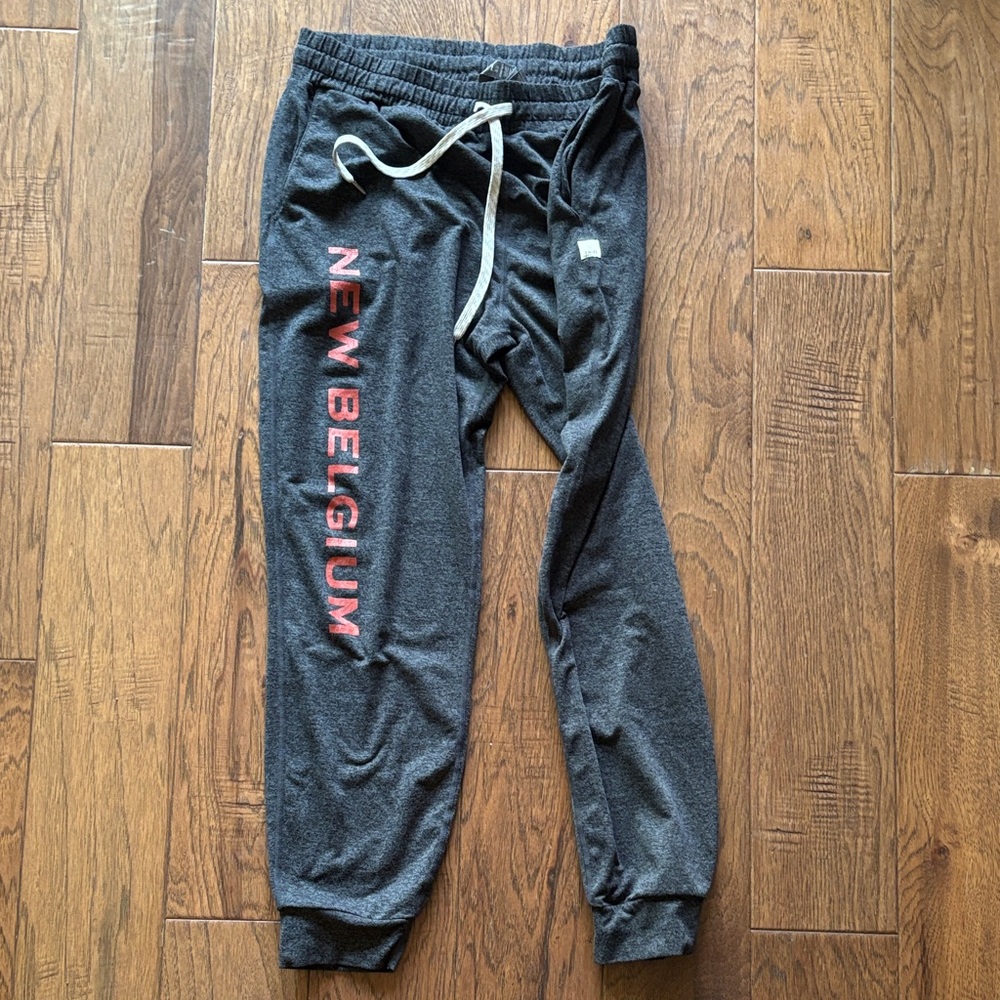 Vuori x New Belgium RARE Gray Joggers - Picture 1 of 7
